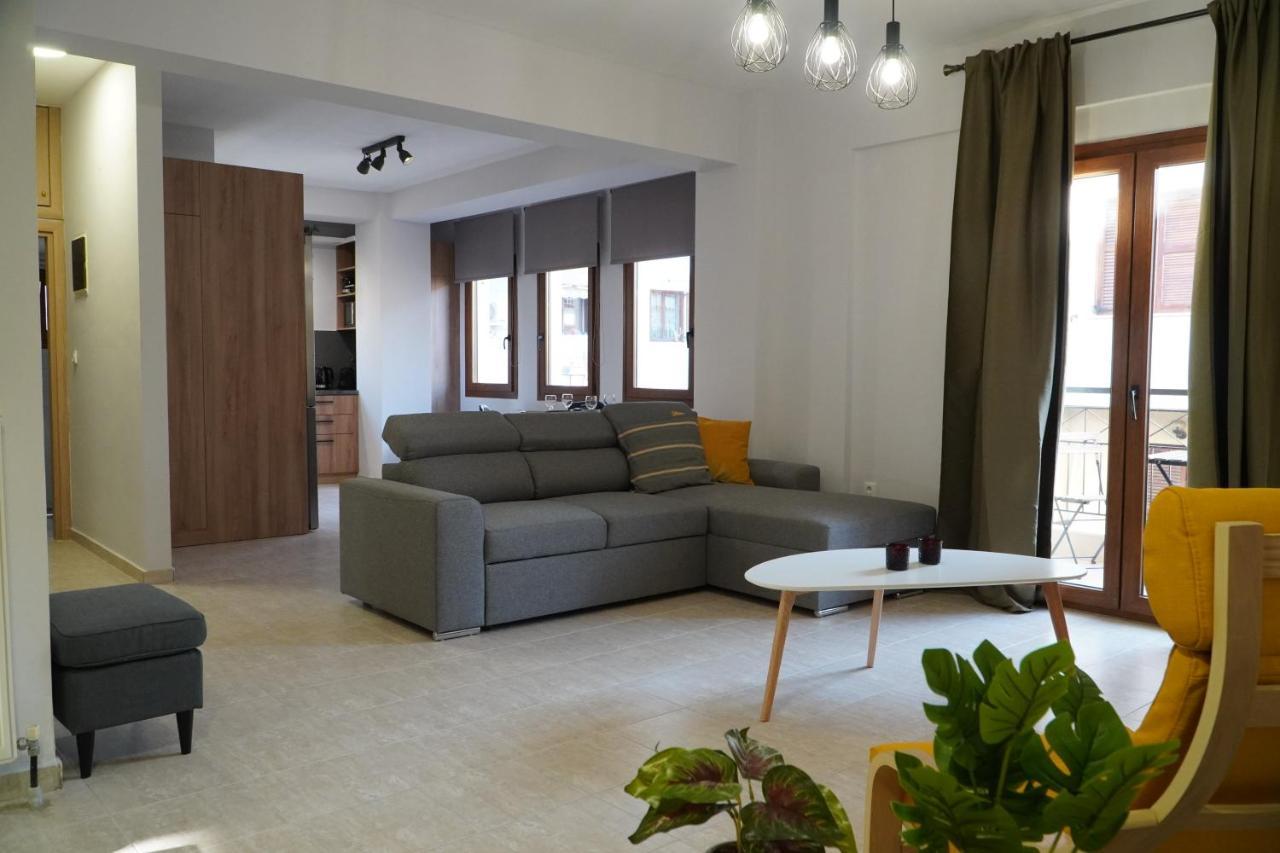 Modern Apartment In Οld Τown 塞萨洛尼基 外观 照片